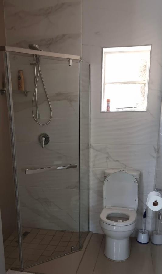 Atterbury Self Catering Studios Pretoria-Noord Exteriör bild