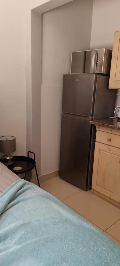 Atterbury Self Catering Studios Pretoria-Noord Exteriör bild