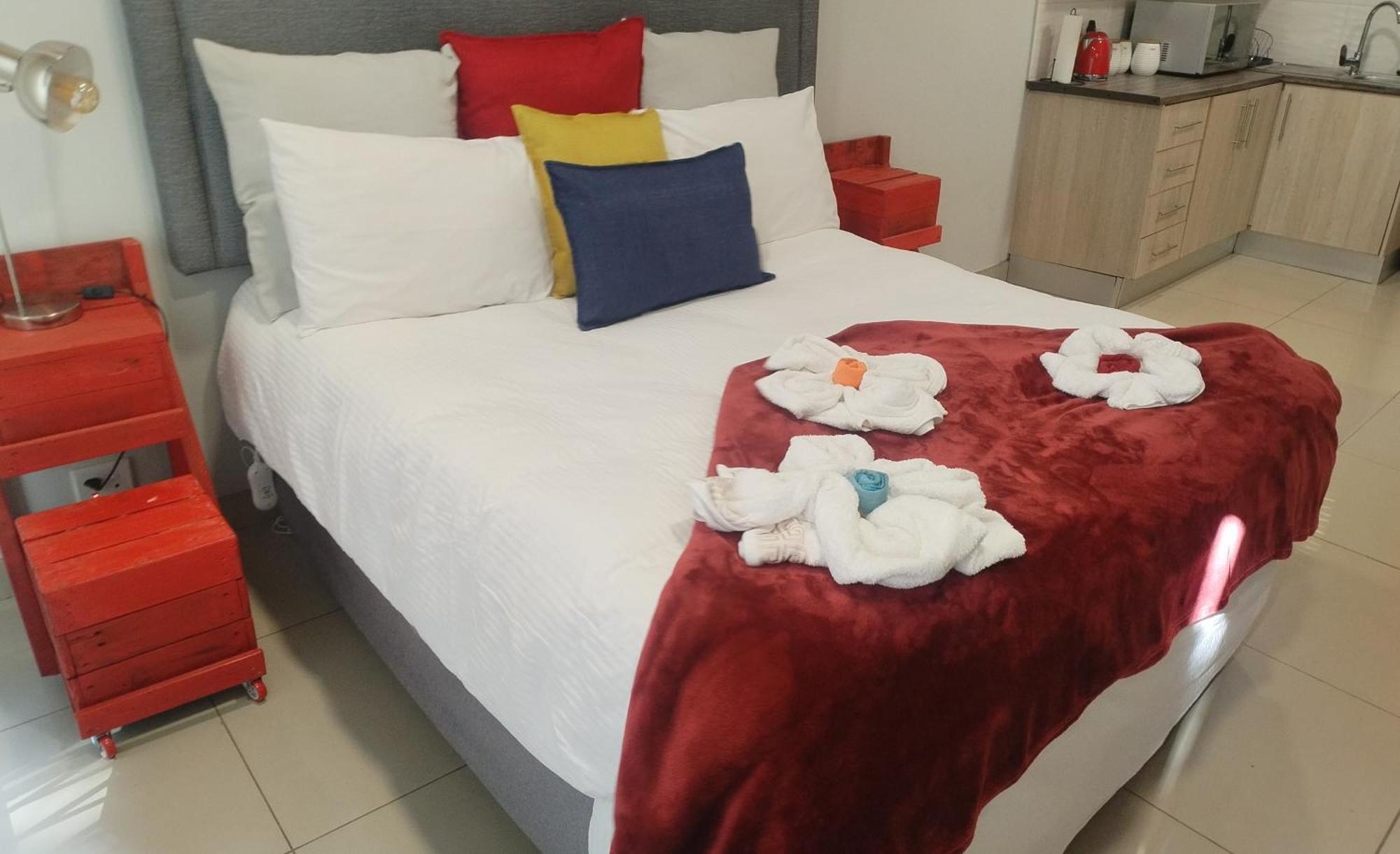 Atterbury Self Catering Studios Pretoria-Noord Exteriör bild